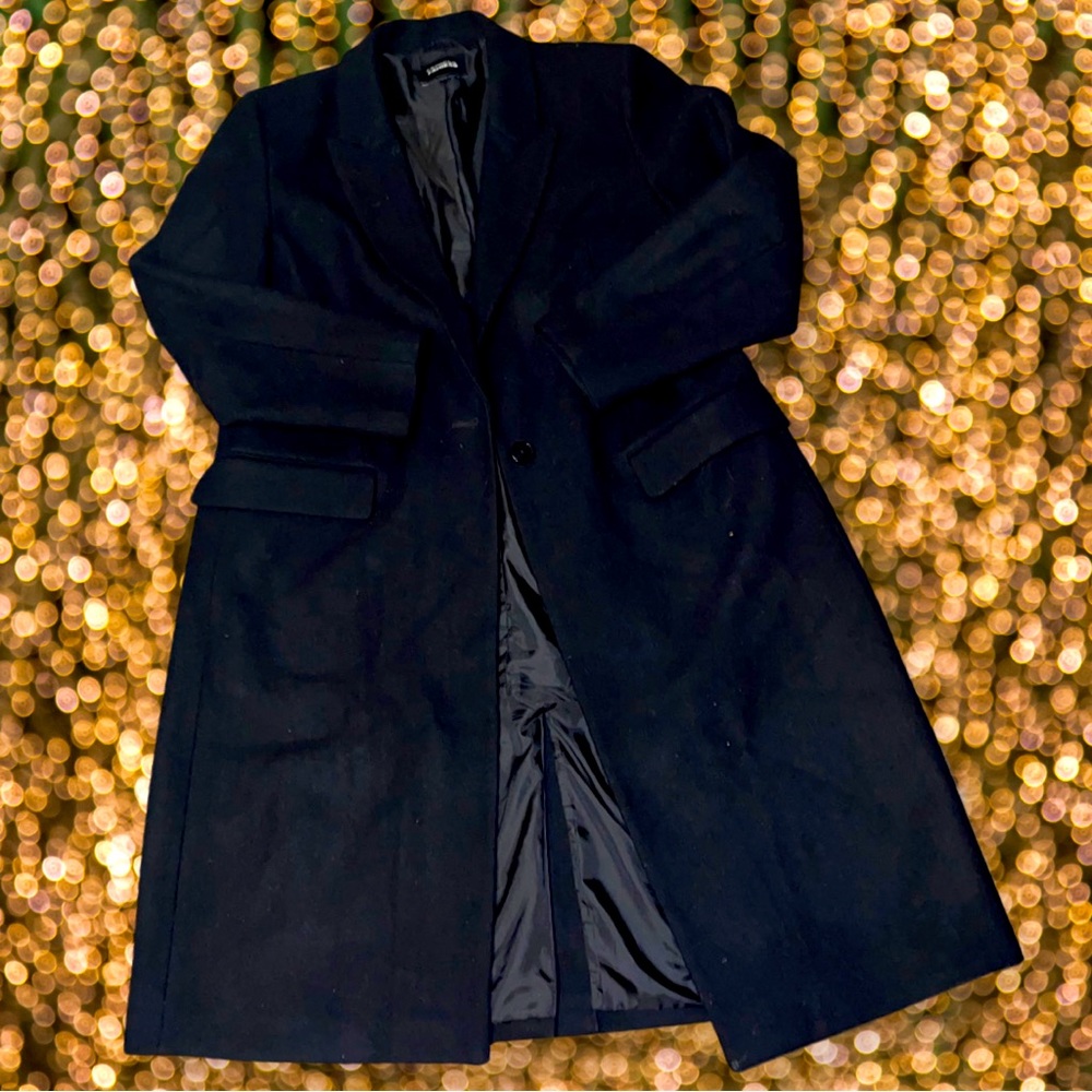Express long black coat